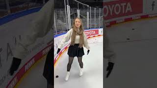 In der GRÖSSTEN ARENA 🇩🇪 Eislaufen😳⛸️ lisaküppers eislaufen köln [upl. by Jessabell]