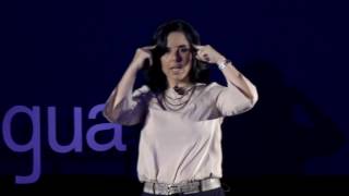 Cambia tu mente cambia tu vida  Margarita Pasos  TEDxManagua [upl. by Leizahaj]