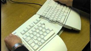 Fujitsu Ergonomic Keyboard KBPC [upl. by Oizirbaf]