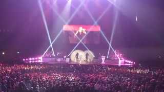 Trey Songz  Bottoms Up  Live in OberhausenGermany [upl. by Fari762]