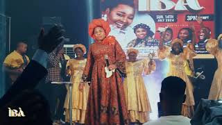 Evang Tope Alabi Powerful Ministration at IBA Concert with EYITAYO [upl. by Olly]