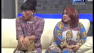 Wawancara Zaskia Gotik dan Vicky di OVJ dengan Bahasa Intelek Vickynisasi [upl. by Naima]