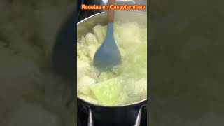 CALDO DE REPOLLO Una receta fácil y rápida para una cena saludable [upl. by Neryt810]