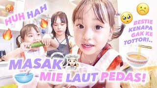 RESEP BIKIN MIE LAUT PEDAS YANG VIRAL BESTI ENAK BANGET [upl. by Kunz]