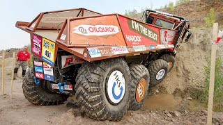 Massive 8x8 Truck Bends Itself to Climb a Giant Hill [upl. by Filbert966]