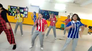 Jeene Ke Hai Char Din  Dance Steps  School Dance For kids  Yashika Singla [upl. by Jany273]