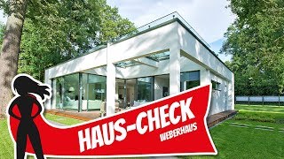 TraumhausCheck Moderner Bungalow von Weberhaus  Hausbau Helden [upl. by Healy796]