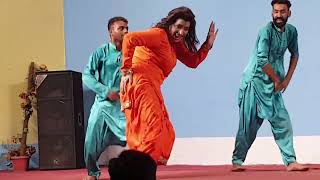 Madam Huma Ali Chitte Din Chor Pe Geya New Dance Mujra Video 2022 Nikon Studio Official [upl. by Mildred]