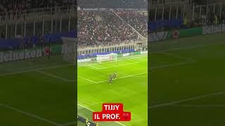 TANTA ROBA TIJJY reijnders milanbrugge gol [upl. by Anastice350]