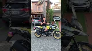 Como fazer uma frenagem eficiente sem correr riscos da moto derrapar [upl. by Anders]