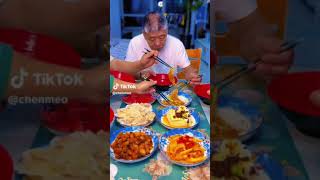 How to take lunch Dinner showshortfeed food foodvlog chenmeo viralvideo funnyvideo 33 [upl. by Egidio204]