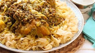 Recette de rfissa au poulet  Chicken Rfissa recipe  الرفيسة المغربية بالدجاج [upl. by Vonny]