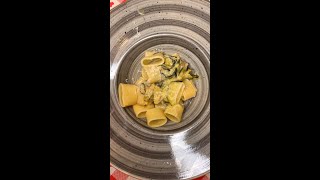 PASTA alla NERANO SUPER CREMOSA e vi sembrerà di essere a NAPOLI Shorts 🥒🤤🧀 [upl. by Ailimaj]