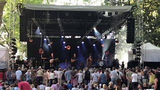 « Tous les chemins mènent à vous » à Jarnac dans le département de la Charente 16 [upl. by Lesiram]