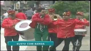 Susto com Banda  Pegadinha com Ivo Holanda  Programa Silvio Santos [upl. by Yllitnahc257]