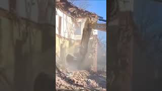 Building Gets Demolished constructionequipment demolition automobile [upl. by Ative]