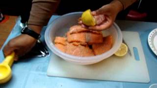 Jwhitten31 Seasoning Salmon recipe with garlic onions pepper salt and lemon [upl. by Alan]