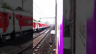 manjile bichad gai raste bhi kho gaye viralvideo indianrailways railway youtubeshorts video [upl. by Budding41]