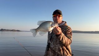 Long Line Crappie Fishing Lake Wateree Sc 31424 THE BITE IS TURNING ON [upl. by Lewie361]