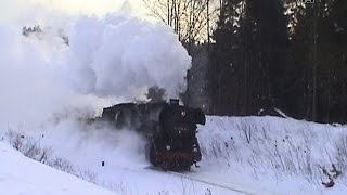 Faszination Winterdampf  Güterzüge im Schnee mit Dampflok 44 14868 [upl. by Attenweiler483]