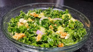 Delicious kale salad recipe recipe in desc 😋🥗 [upl. by Yeoj]