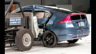 IIHS  2010 Honda Insight  side crash test  GOOD EVALUATION [upl. by Acinnor]