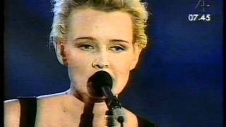 Eva Dahlgren  Stenmannen live 1995 [upl. by Mattah]