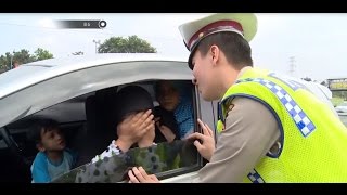 Modus Masyarakat Ajak Selfie Polisi Cantik dan Ganteng  86 [upl. by Zel595]