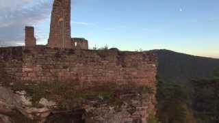 Burgruine Altdahn beim Sonnenuntergang im Dahner Felsenland Germany 112013 [upl. by Sakiv]