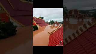 Tsunami of Laos on 10 September 2024 2024 family dejnyab flooding  dangerouslaos news [upl. by Quennie]