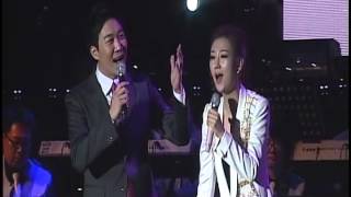 장윤정JANG YOON JEONG In Concert  당신이 좋아 Duet Do Kyung Wan [upl. by Palla]