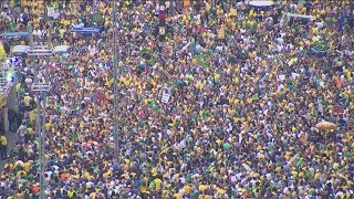 Manifestantes em várias cidades do Brasil protestaram contra a decisão do STF [upl. by Boys]