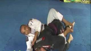 Golpe de JiuJitsu Estrangulamento com Omoplata  Vagner Curió [upl. by Stanislas513]