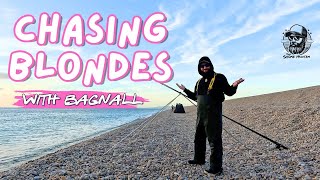 Chasing Blondes With Tom Bagnall on Chesil Beach  Fishing With Wayne 🎣 [upl. by Bambi366]