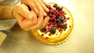 Festa della Mamma  Dolce Torta Pasta Frolla e Frutti di Bosco [upl. by Fonville]