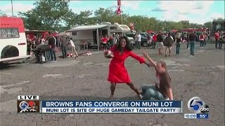 Janessa Webb lays stiff arm at Muni Lot [upl. by Drofla954]