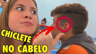 IRRITANDO TODOS POR 1 DIA Vlog na escola 10 [upl. by Tullus356]