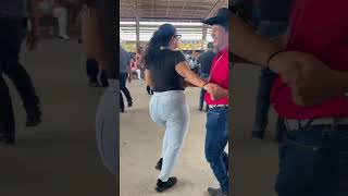 Gonzalo bailando con su hija en TX youtubeshortsvideo baile 956valley dancemusic lapulga [upl. by Akehs152]