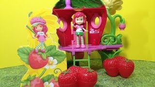 Strawberry Shortcake Berry Bitty Clubhouse Hasbro Review [upl. by Amend]