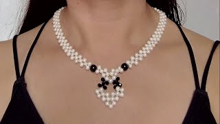 Easy to make pearl beaded necklace  DIY pearl necklace design [upl. by Henley]