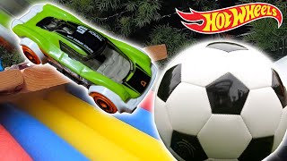 Ultimative Baumeister retten den Tag Die unglaublichsten Highlights 🔧⚽️ HotWheelsDeutschland [upl. by Eellac]