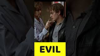 Mejores Películas del Siglo XXI  EVIL [upl. by Auqenaj815]