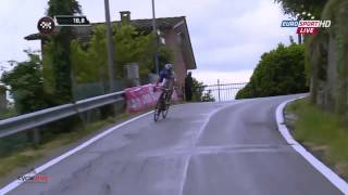 Alexandre Geniez missed turns  Stage 12  Giro dItalia 2015 [upl. by Hoeg]