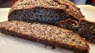 Quarkbrot 🍞 Gesund und lecker 😋 [upl. by Hoj]