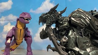 Transformers Stop Motion  Megatron Vs Grimlock [upl. by Silverts]