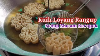 Kuih Loyang Sedap Rangup Macam Keropok  Crispy Honeycomb Recipe  ขนมดอกจอก [upl. by Lajet]