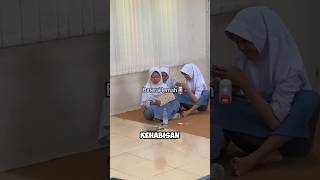 Baterai lemah aja masih bisa aktif🤣😭😭 masasekolah sekolah komedi scdeskov2skansaa [upl. by Ilrebmyk31]