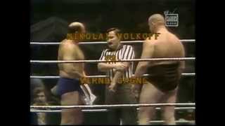 Verne Gagne vsNikolai Volkoff MSG82977 [upl. by Repooc]