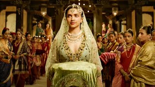 Rang Ka To Koi Dharm Nahi Hota  Bajirao Mastani Scene  Deepika Padukone  Priyanka Chopra [upl. by Davey]