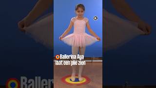 Ballerina Aya laat een plié zien  Kijk Mij Nou  Kindertijd KRONCRV [upl. by Clementis]